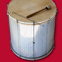 Le surdo un tambour brésilien